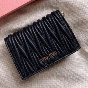 MIU MIU Women‘s Black Small Matelassé Nappa Leather Wallet